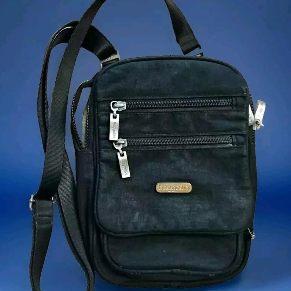 Baggallini Journey Black‎ Crossbody Bag Travel Vacay RFID Secure P03